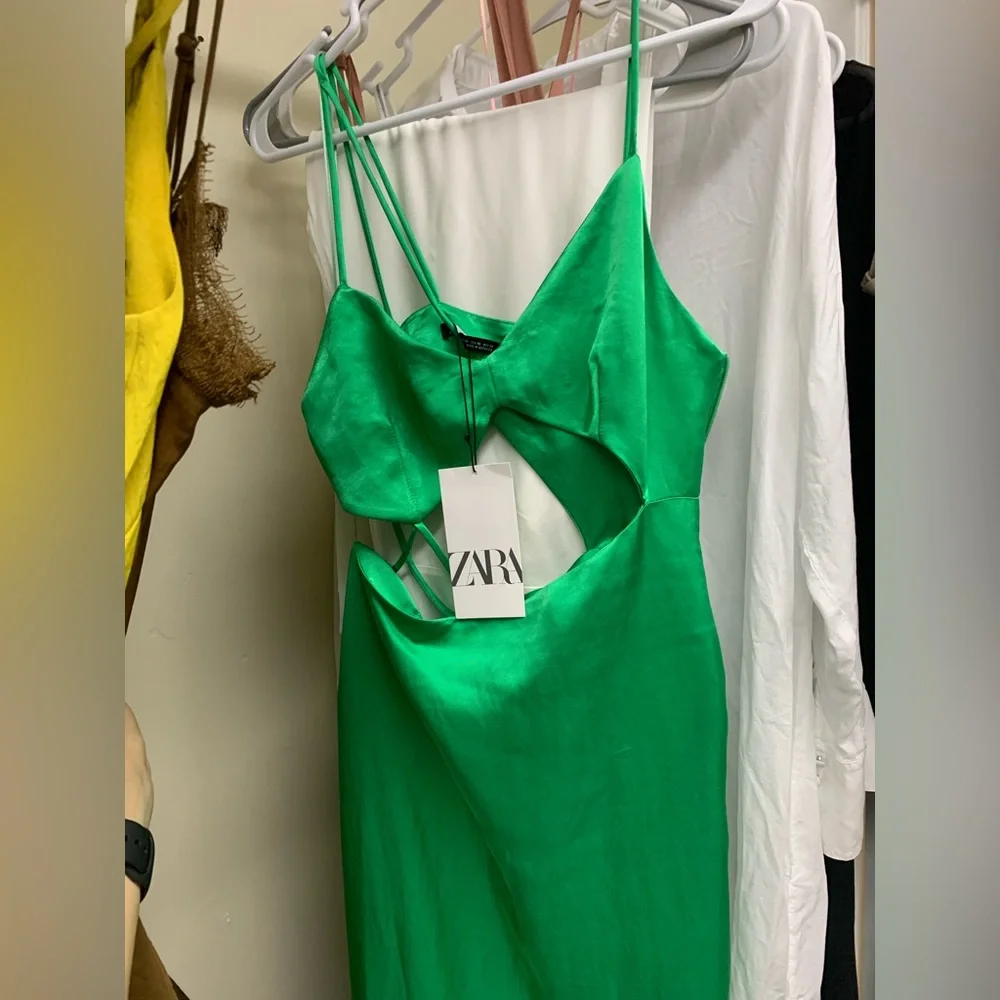 Worn once  Zara Satin Asymmetric Midi Dress - Green - Picture 4 of 5